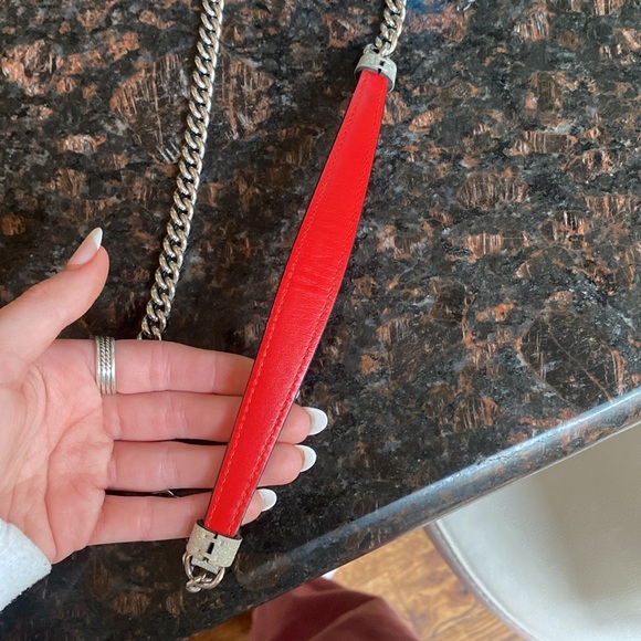 CHRISTIAN LOUBOUTIN Mary Jane Bucket Bag - Picture 4 of 8